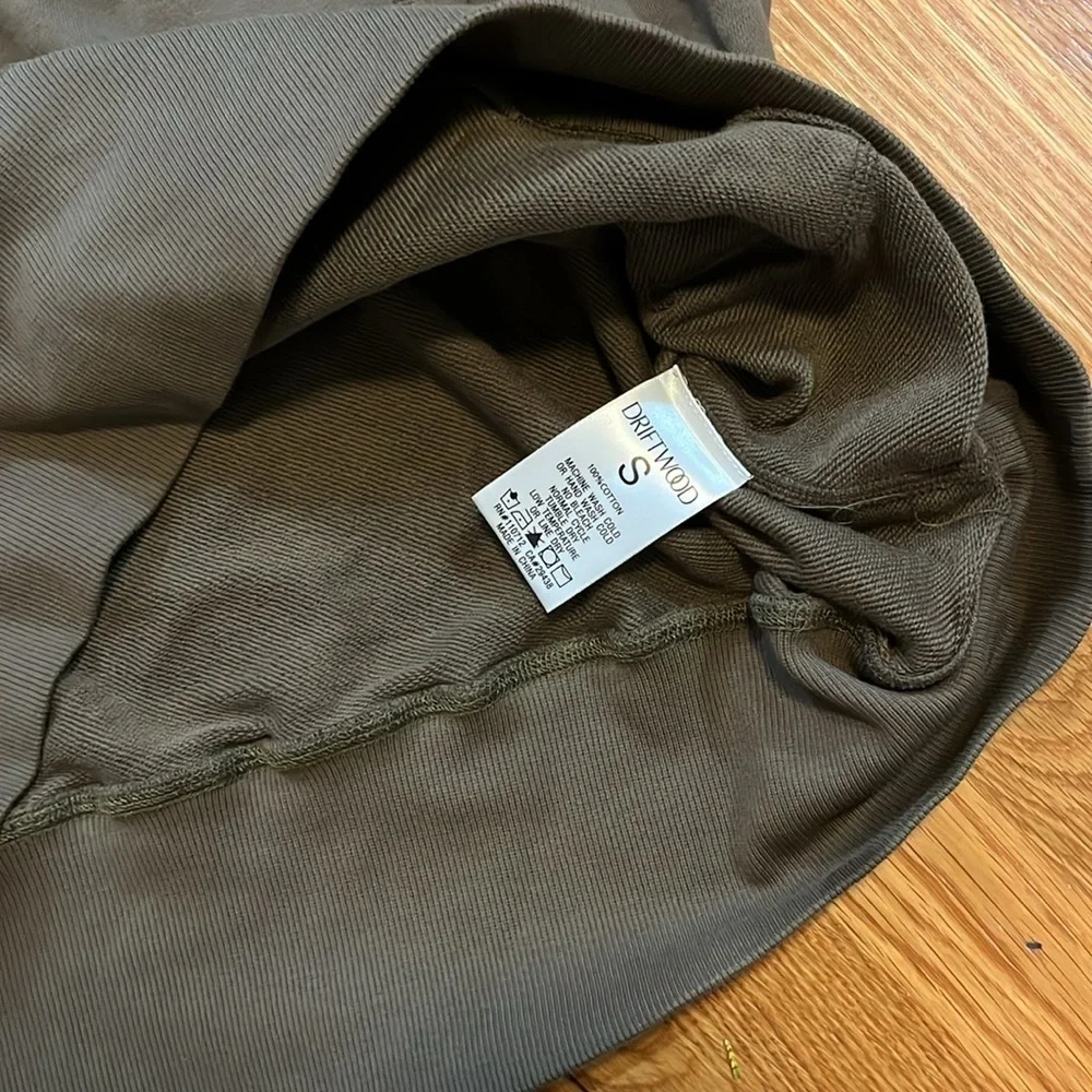 Free People x Driftwood Flower Sweatshirt Size Small NWT - Picture 12 of 15